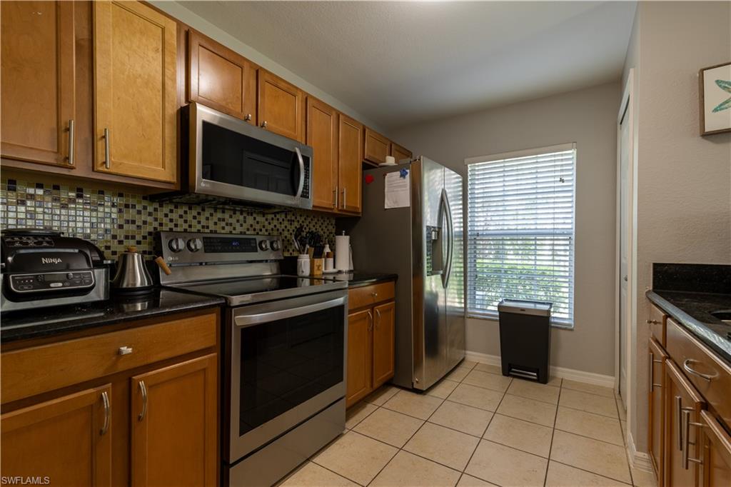 9068 Gervais CIR 210
