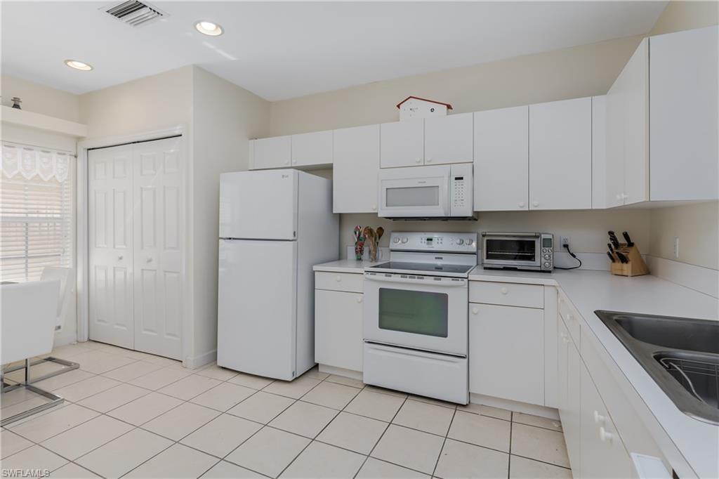 3035 Horizon LN 2208
