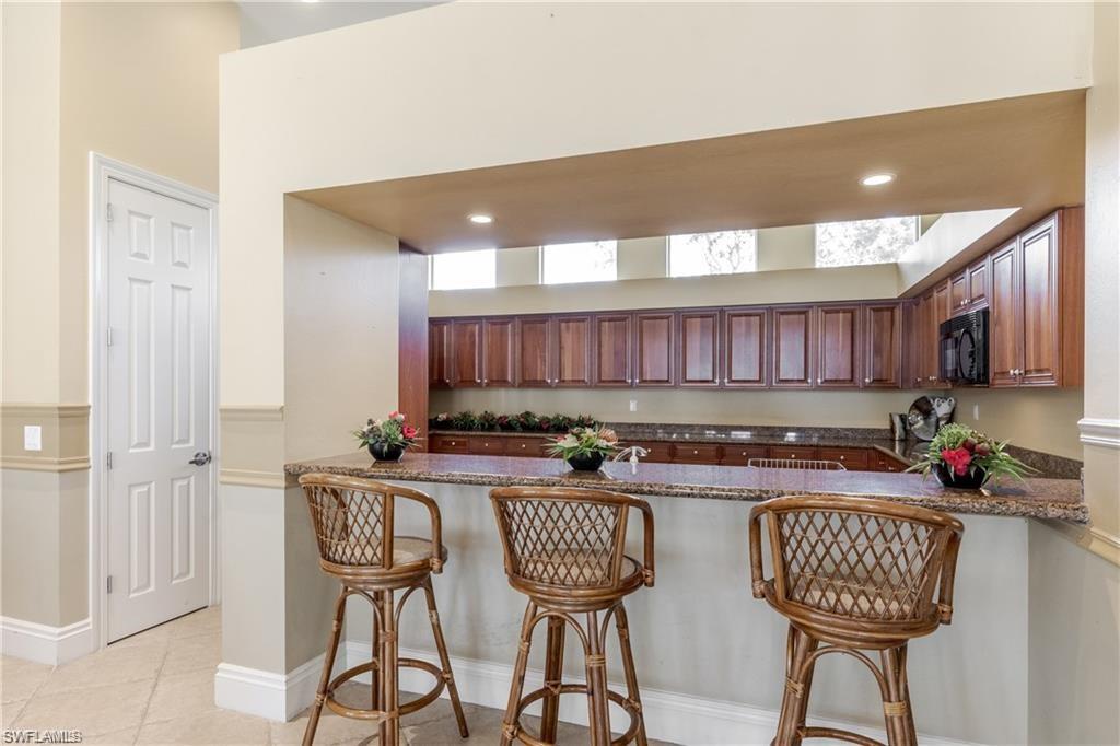 3035 Horizon LN 2208