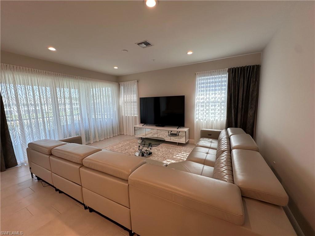 2653 Seychelles CIR 2108