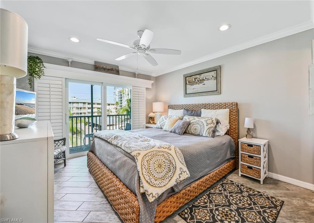 1100 Gulf Shore BLVD N 304