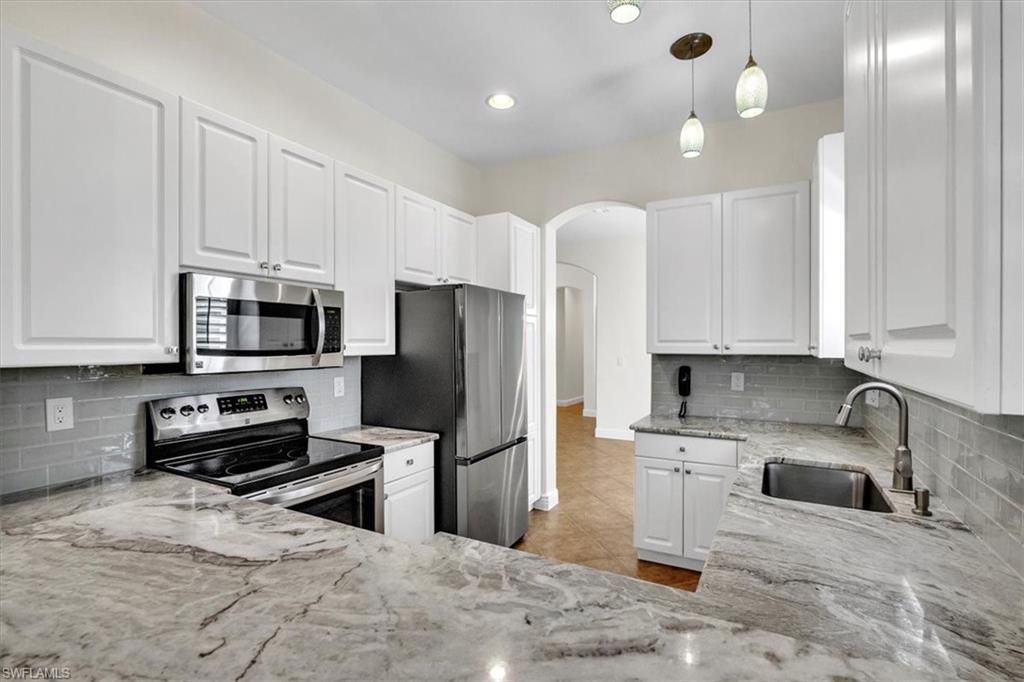 837 Vistana CIR 20