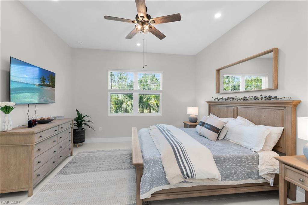 268 Indies DR E 202