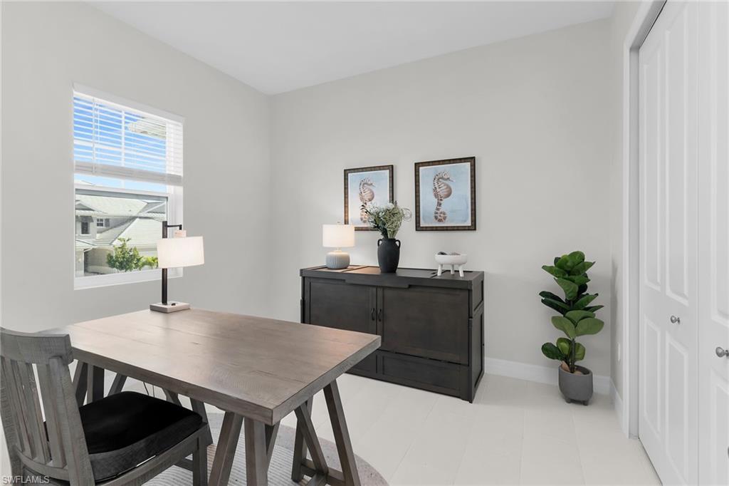 268 Indies DR E 202