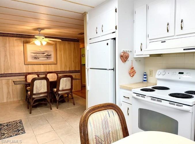 16 Turquoise AVE