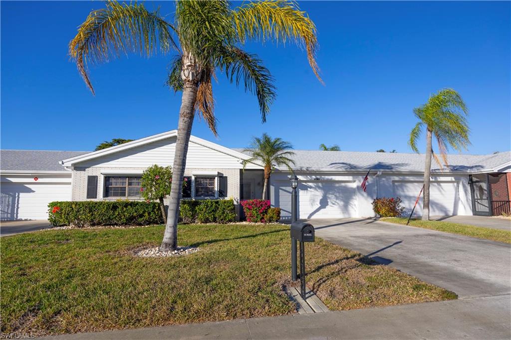 1513 Edgewater CIR