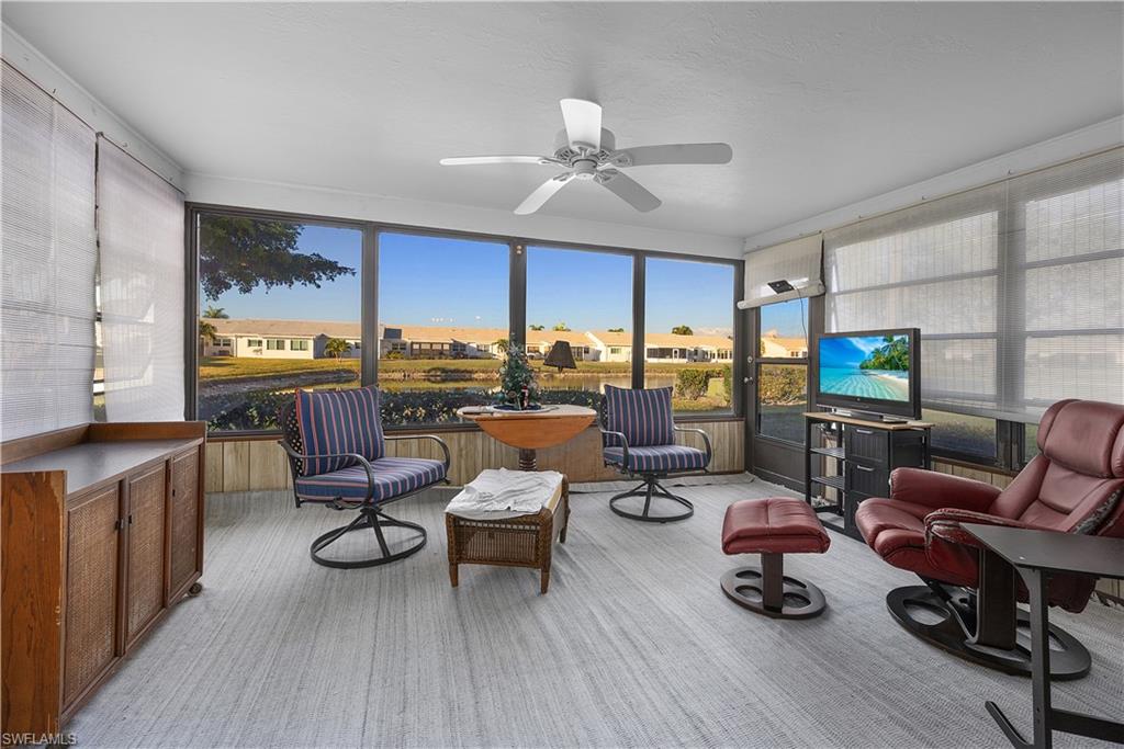 1513 Edgewater CIR