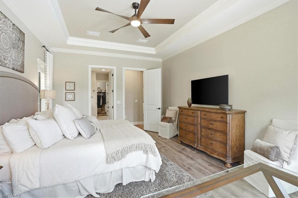 9523 Campanile CIR