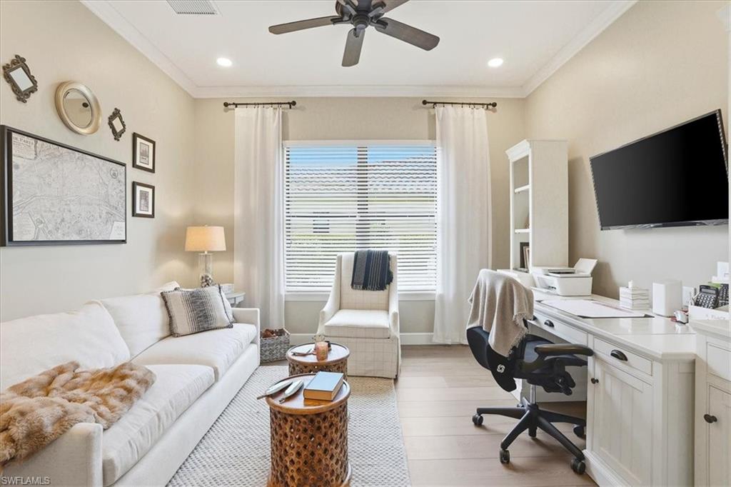 9523 Campanile CIR