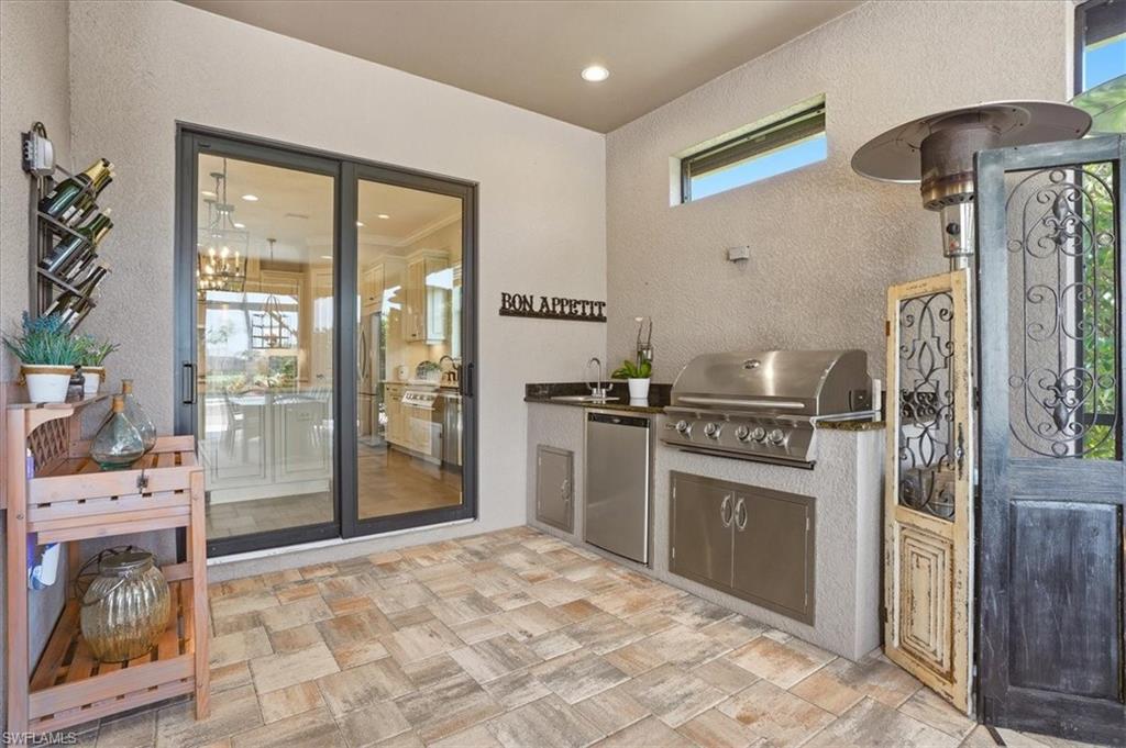 9523 Campanile CIR