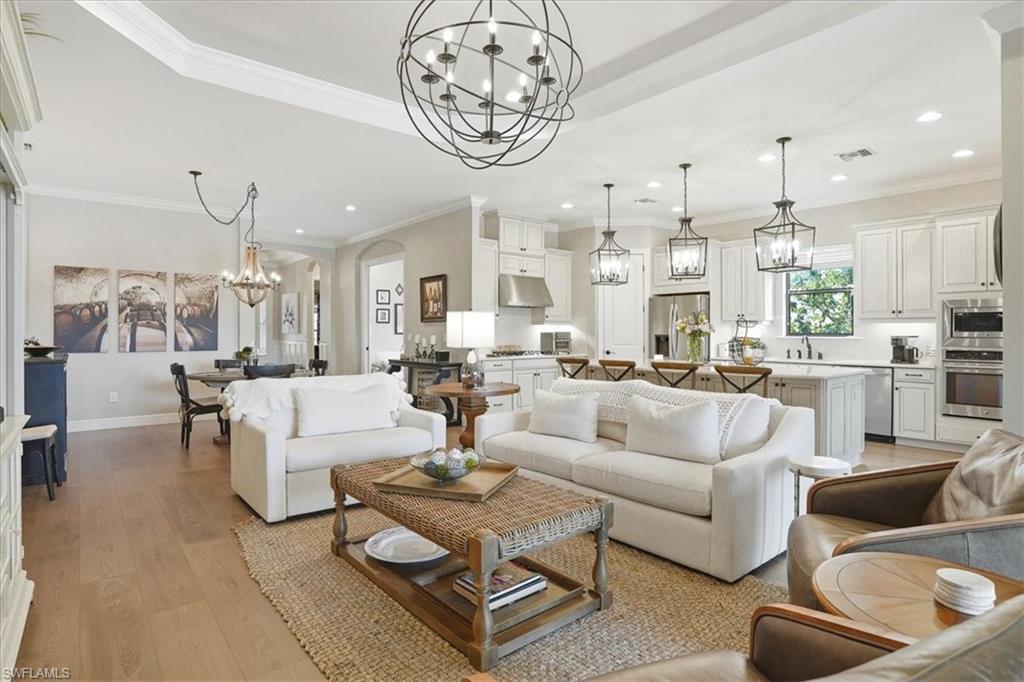 9523 Campanile CIR