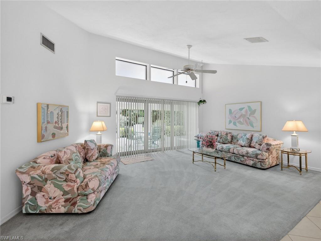 2278 ROYAL LN