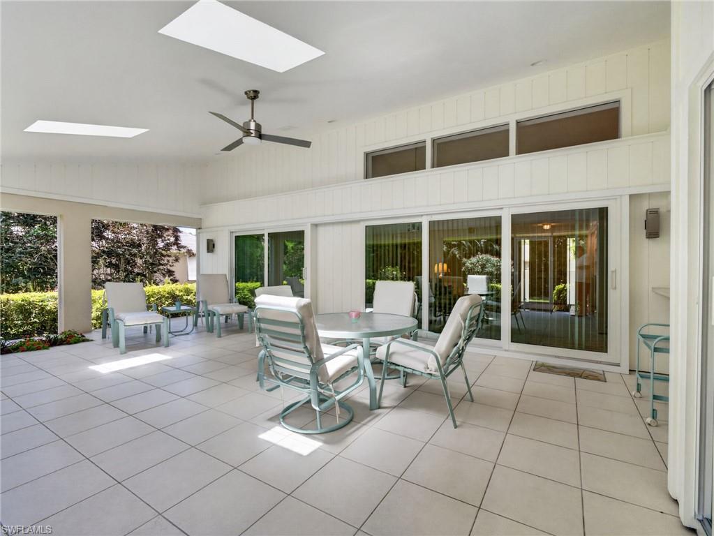 2278 ROYAL LN