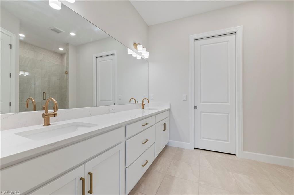15328 Lucerna ST 202