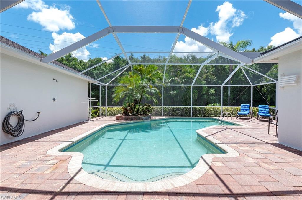 2050 Terrazzo LN