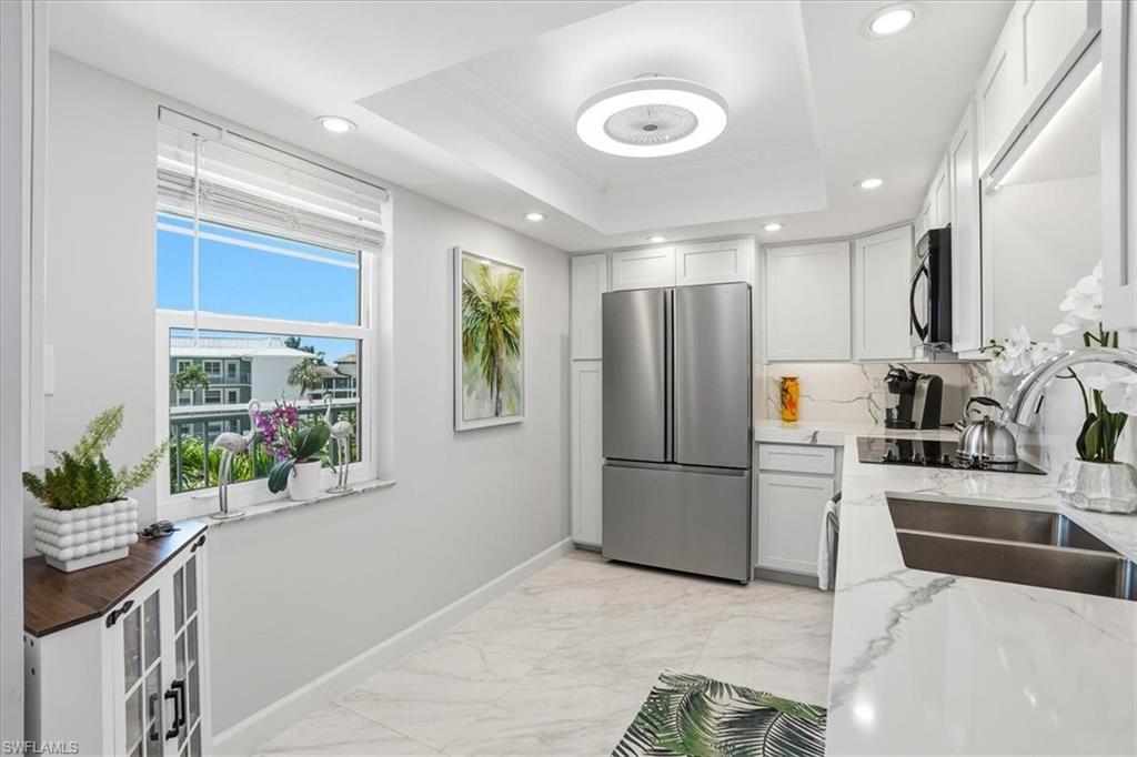 1280 Blue Point AVE C30
