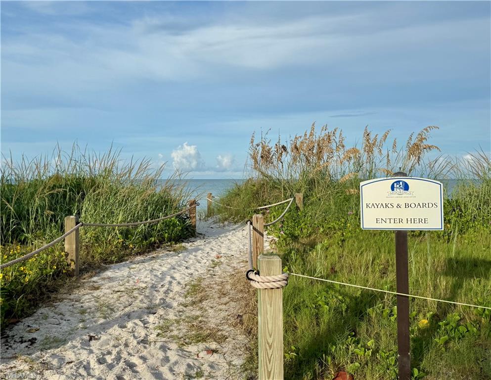 2150 Gulf Shore BLVD N 411