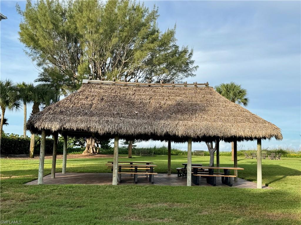 2150 Gulf Shore BLVD N 411