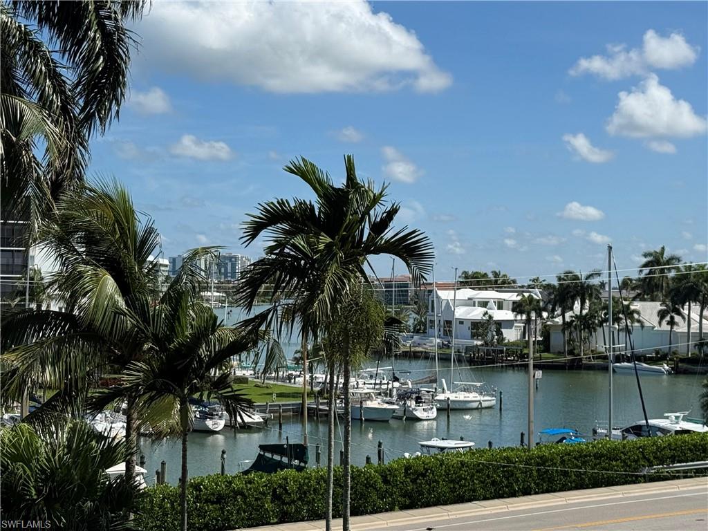 2150 Gulf Shore BLVD N 411