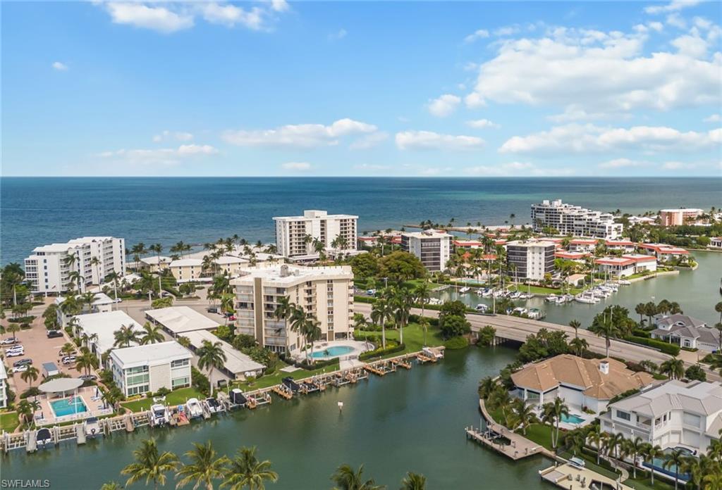 2150 Gulf Shore BLVD N 411
