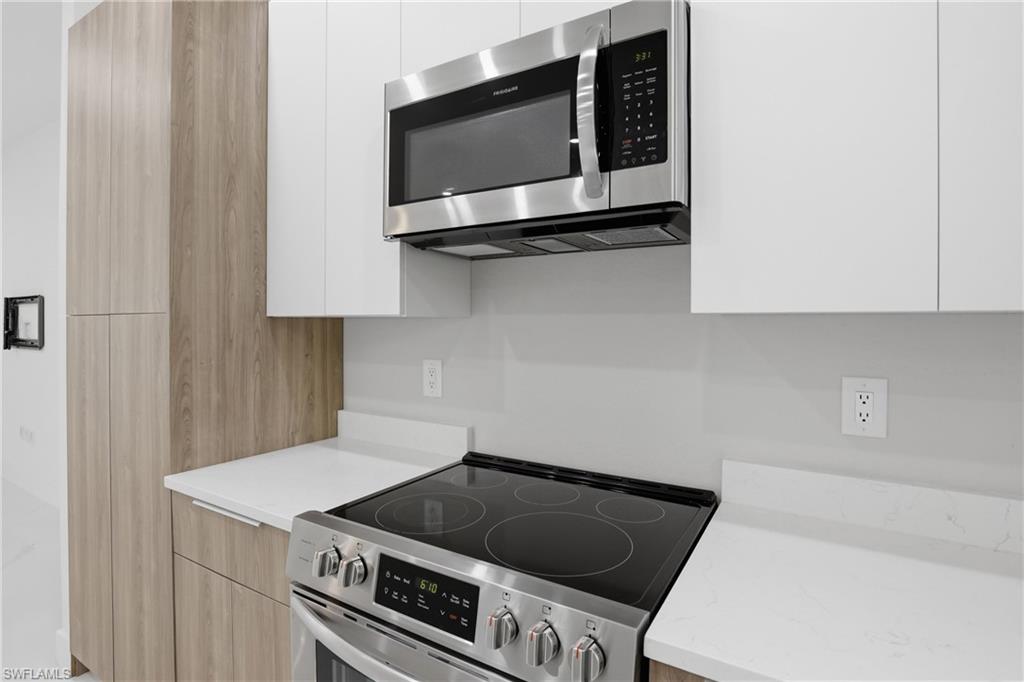 4236 16th AVE SE