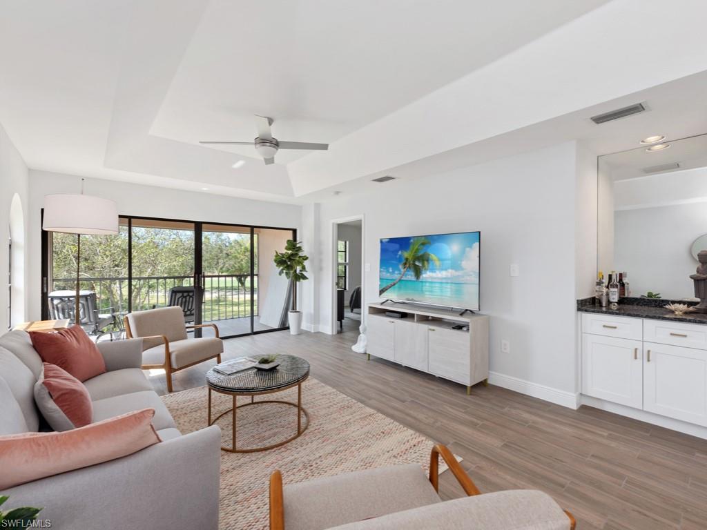 709 Augusta BLVD 709-5