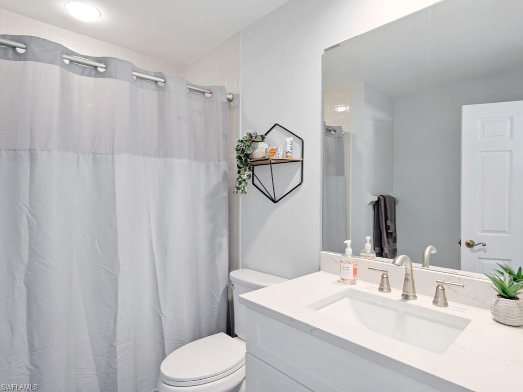 709 Augusta BLVD 709-5