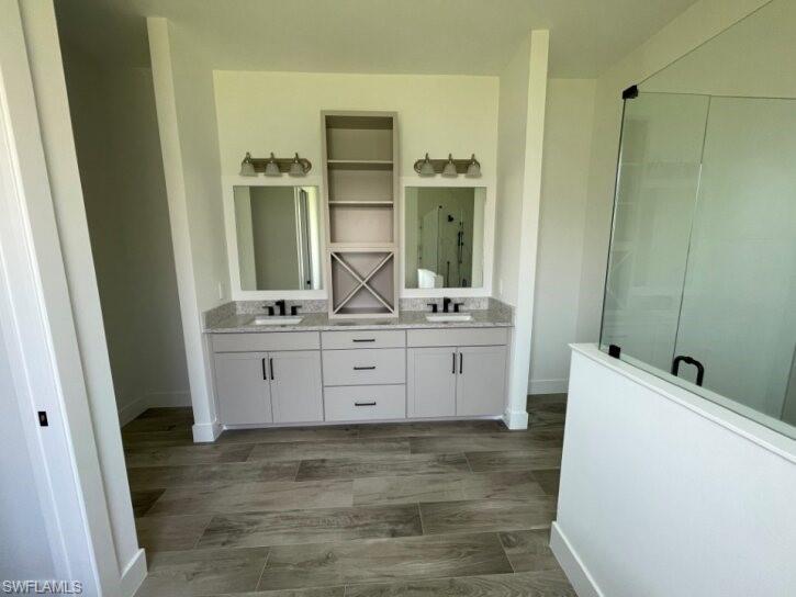 3725 Sapphire Cove CIR E