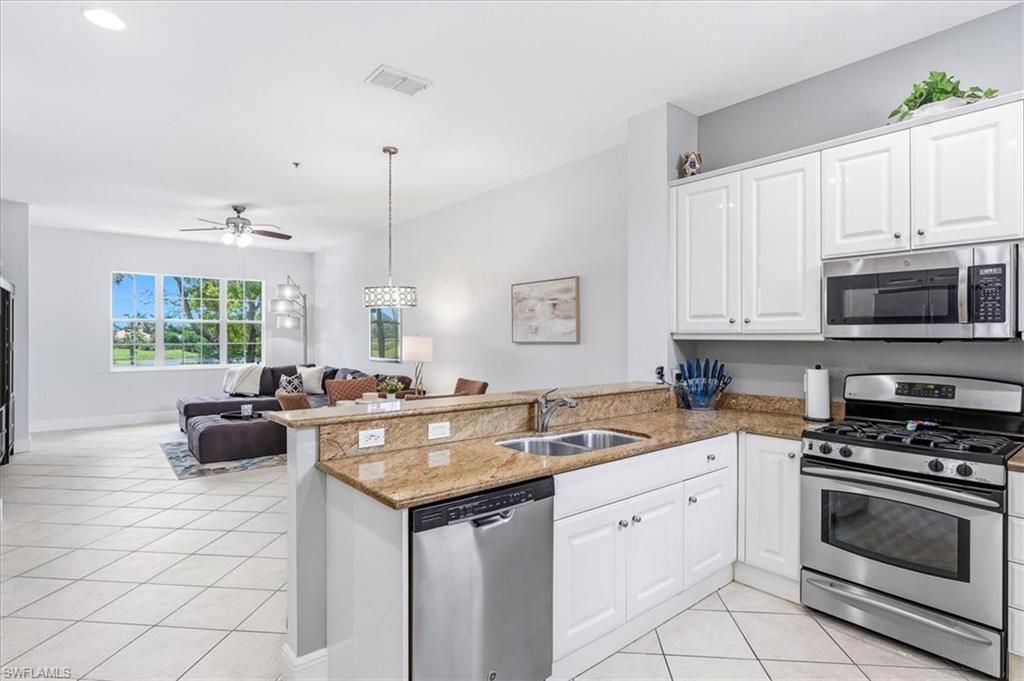 3695 Montreux LN 202