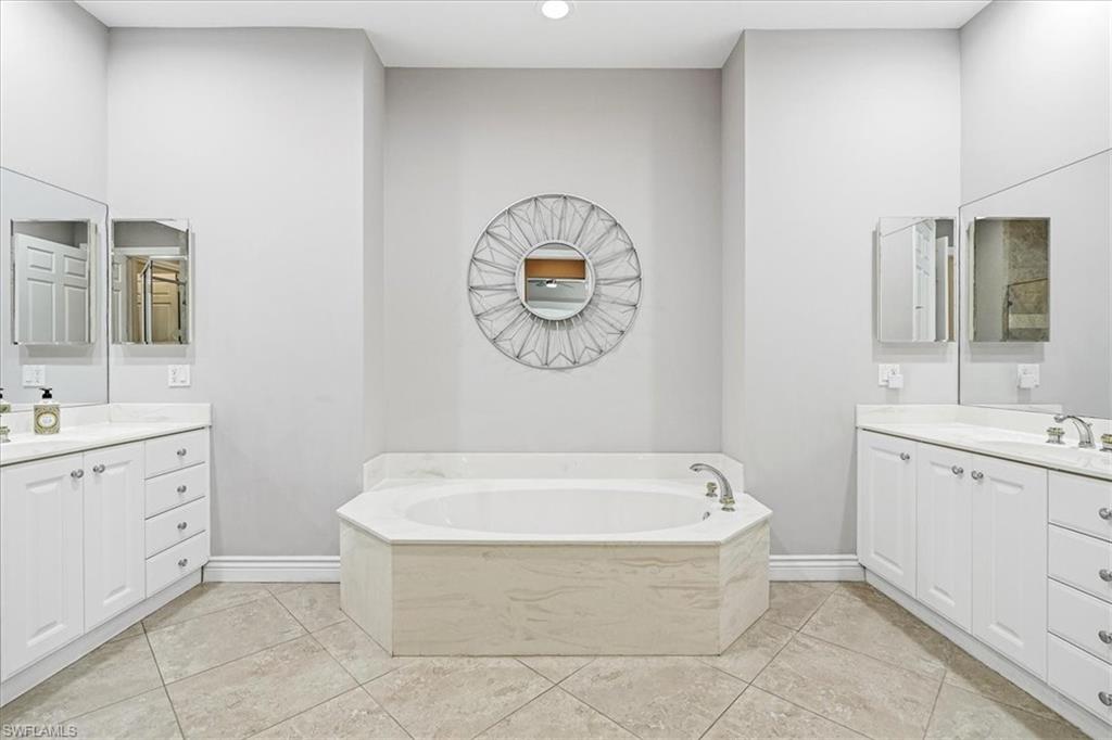 3695 Montreux LN 202