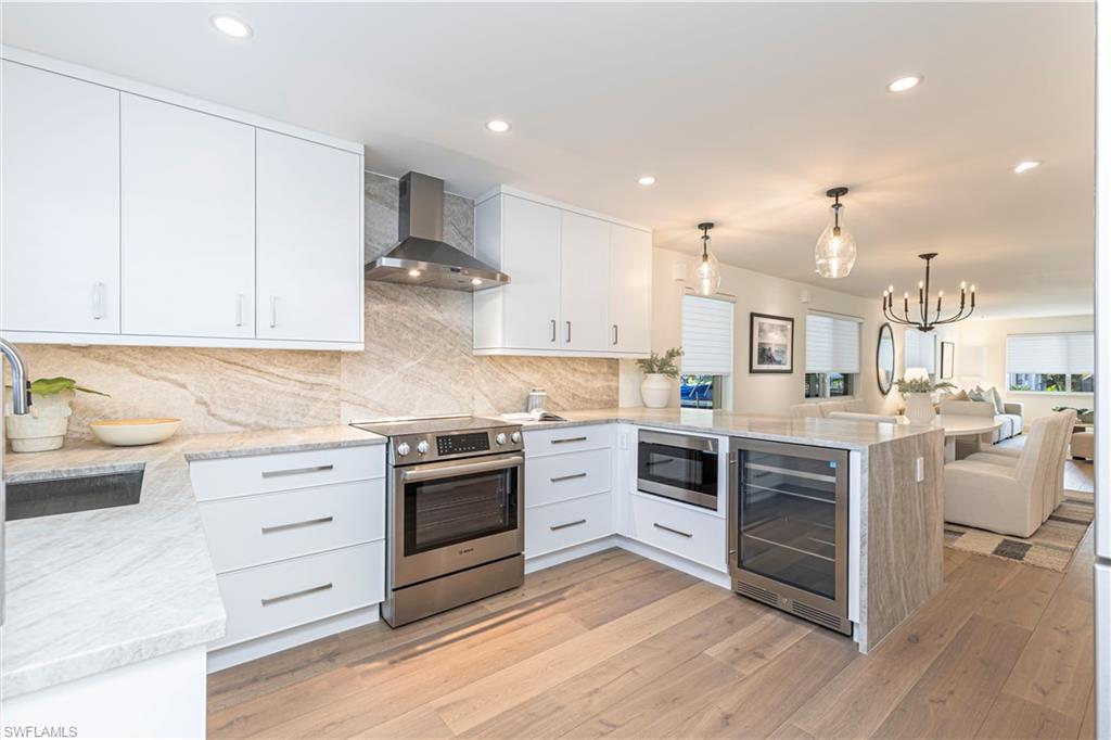 320 14th AVE S 320E