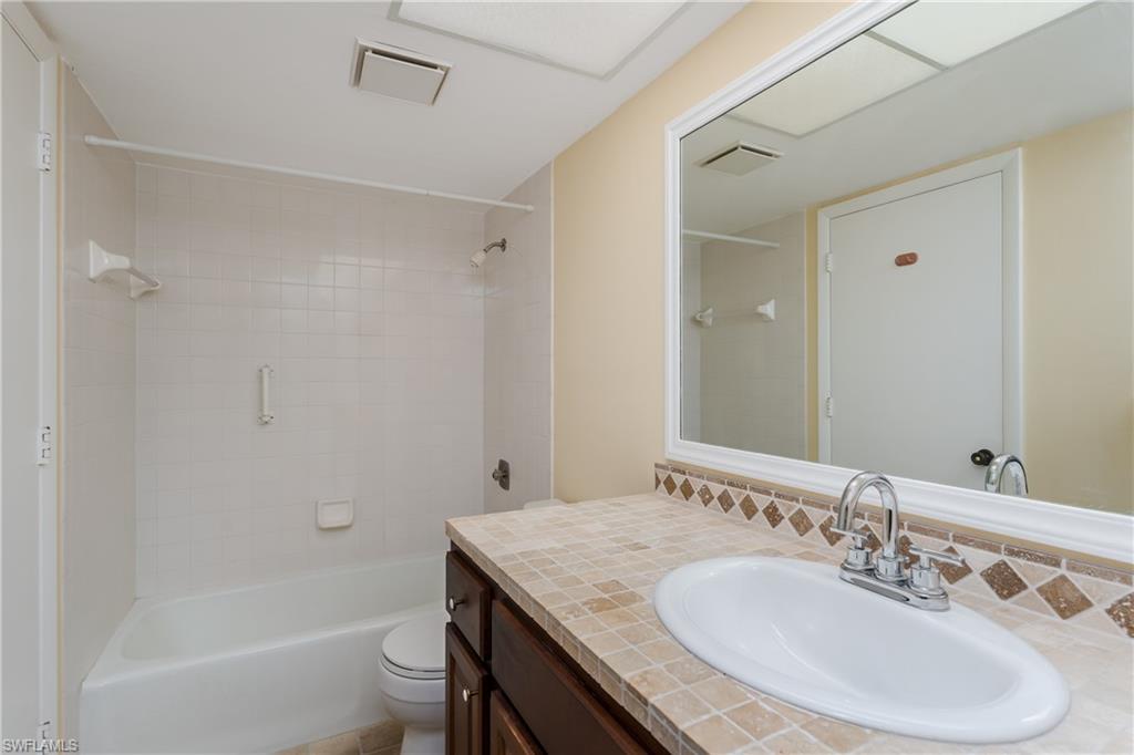 1733 Courtyard WAY B103
