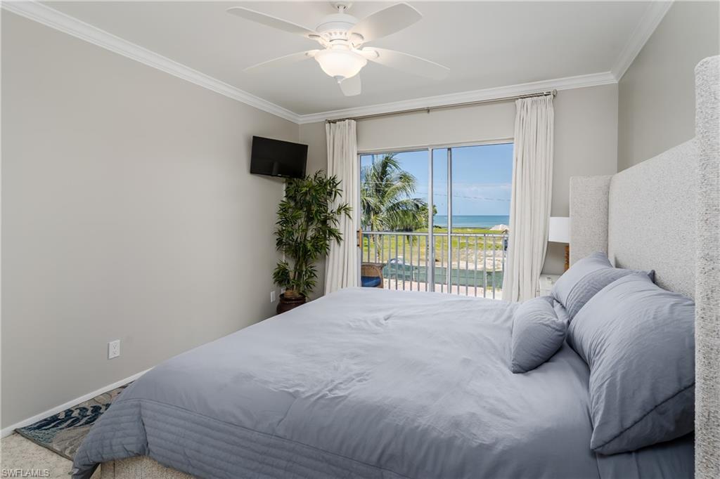 1100 Gulf Shore BLVD N 306