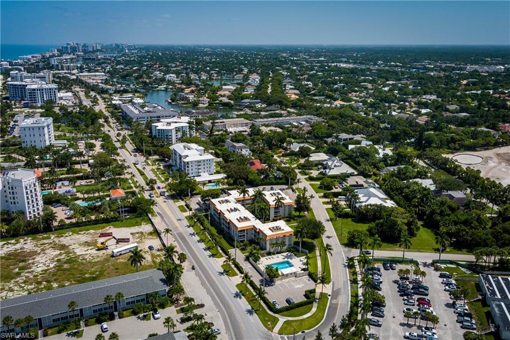 1100 Gulf Shore BLVD N 306