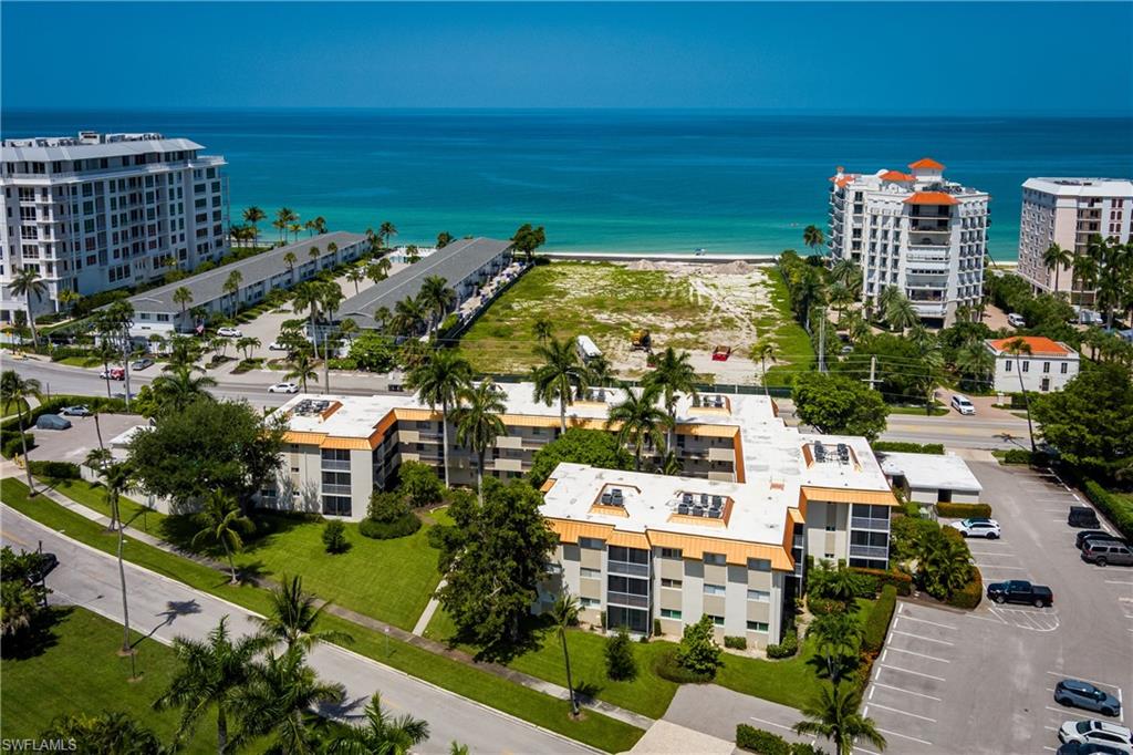 1100 Gulf Shore BLVD N 306