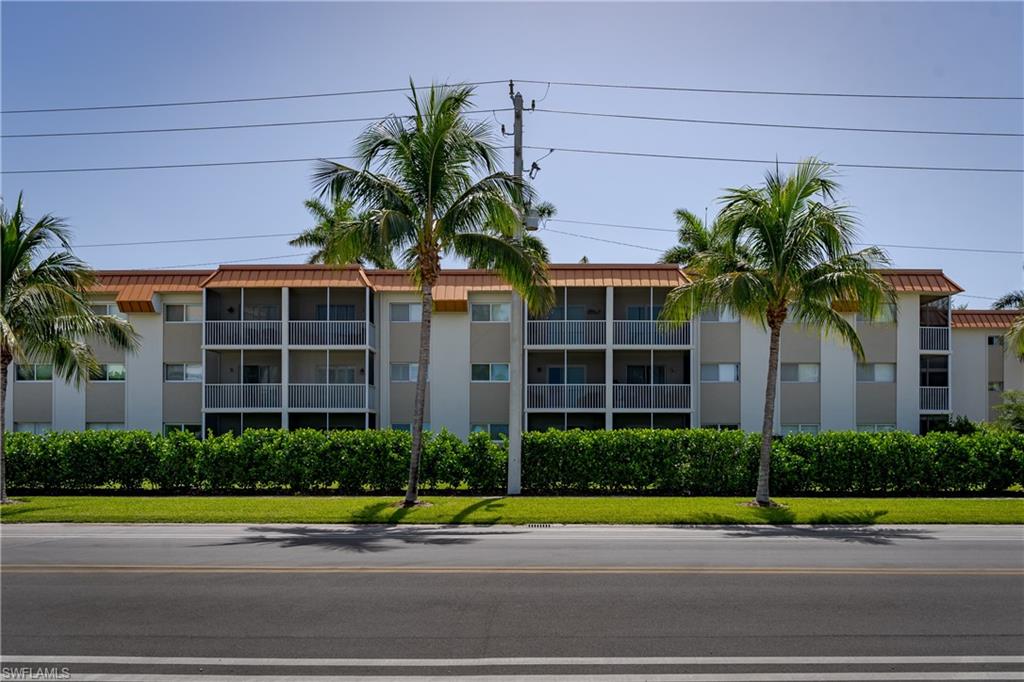 1100 Gulf Shore BLVD N 306