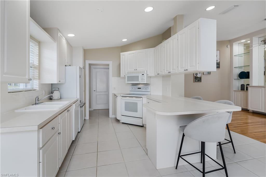 4949 Kingston WAY