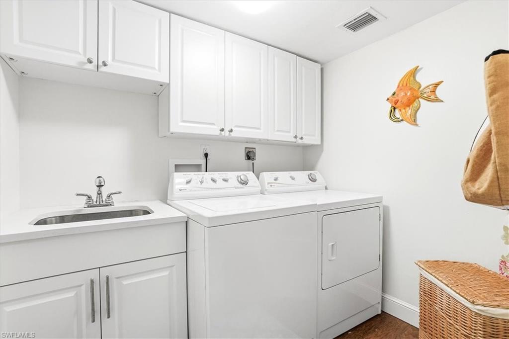 4031 Gulf Shore BLVD N 25