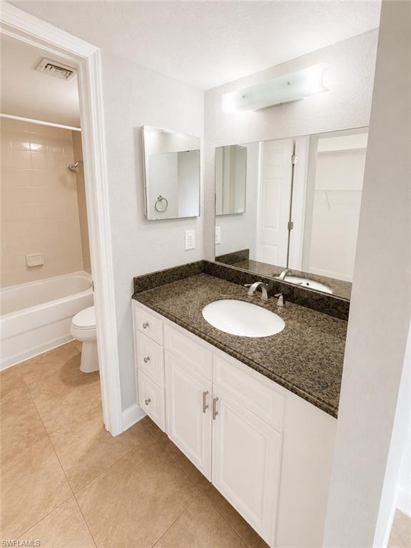 8255 Ibis Club DR 501