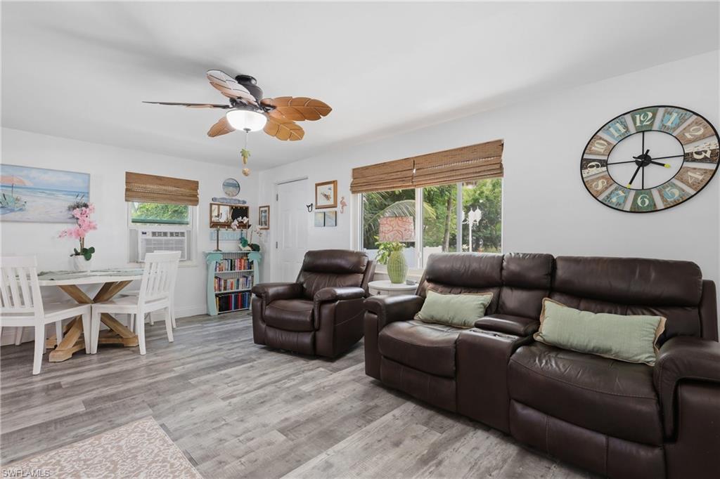 1447 Shadowlawn DR