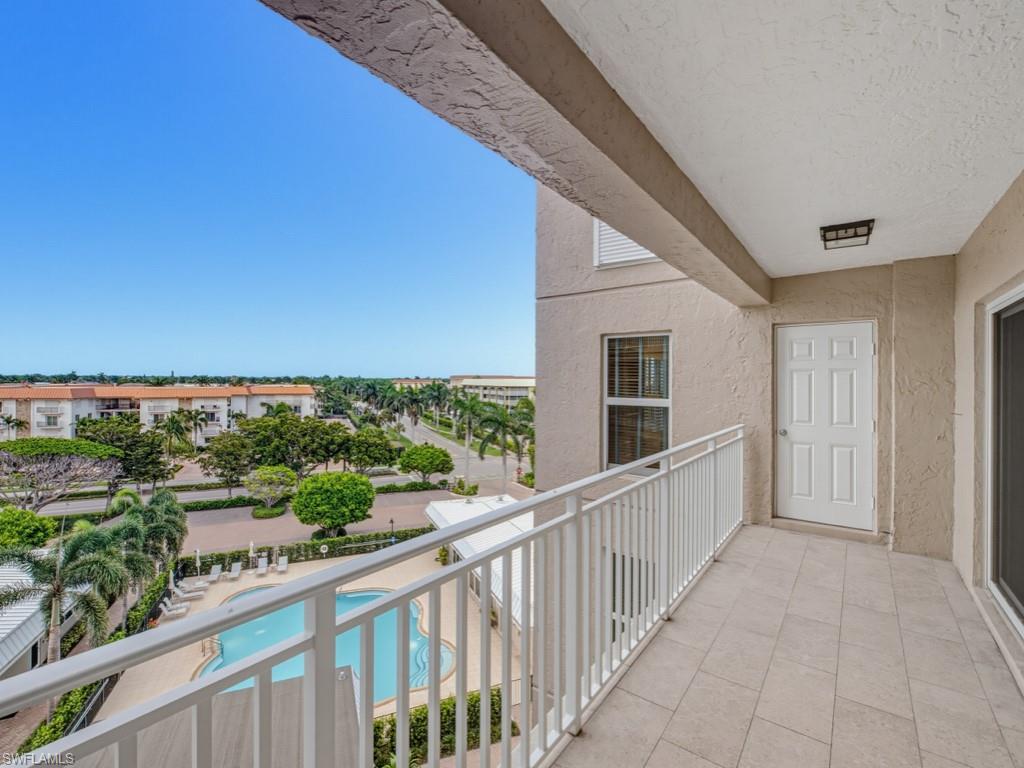 2905 GULF SHORE BLVD N 501N