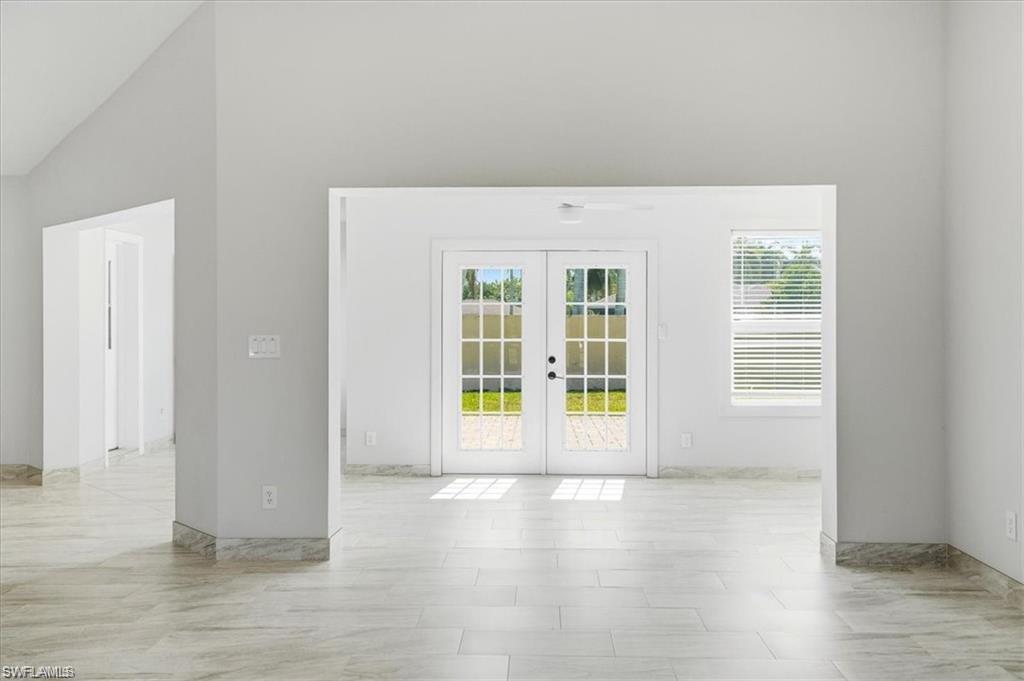 10225 Boca CIR