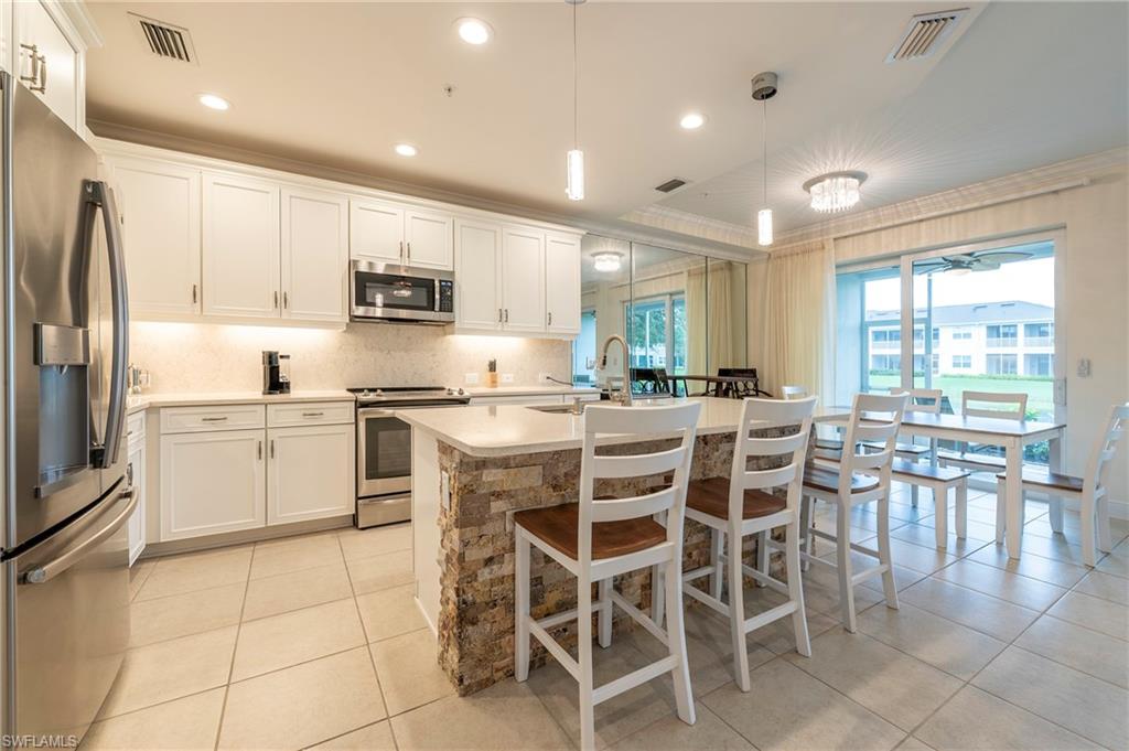 6954 Avalon CIR 702