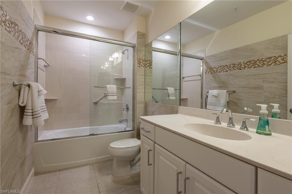 6954 Avalon CIR 702