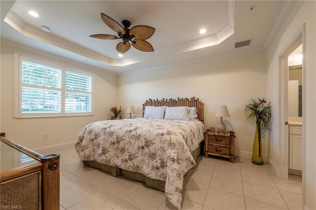 6954 Avalon CIR 702