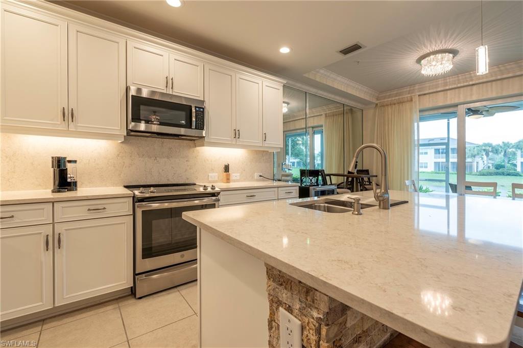 6954 Avalon CIR 702