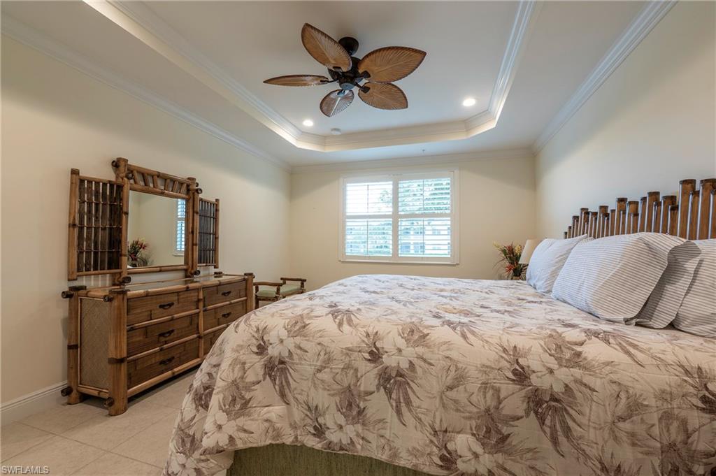 6954 Avalon CIR 702