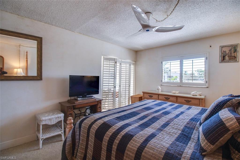 250 7th AVE S 305