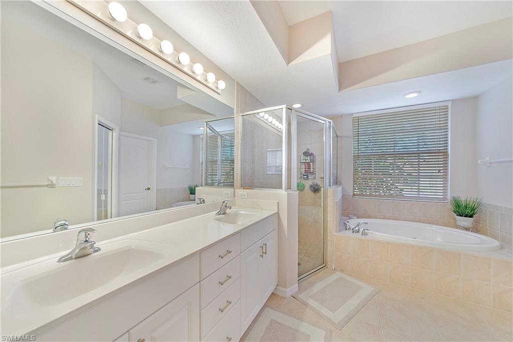 1032 Tivoli LN