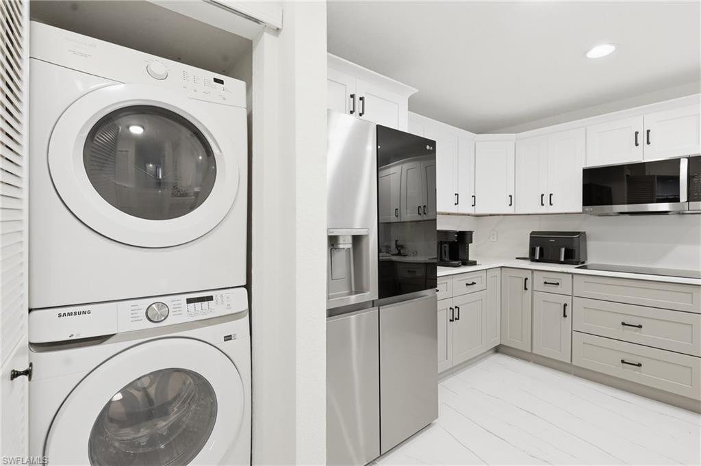 81 Emerald Woods DR M3